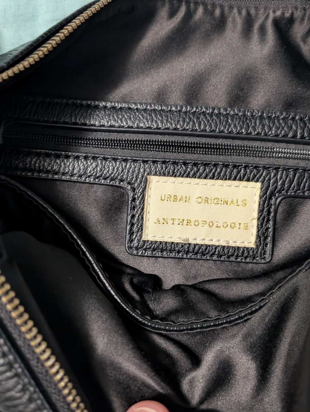Urban Originals For Anthropologie Luna Vegan Leather Crescent Bag - Picture 2 of 4
